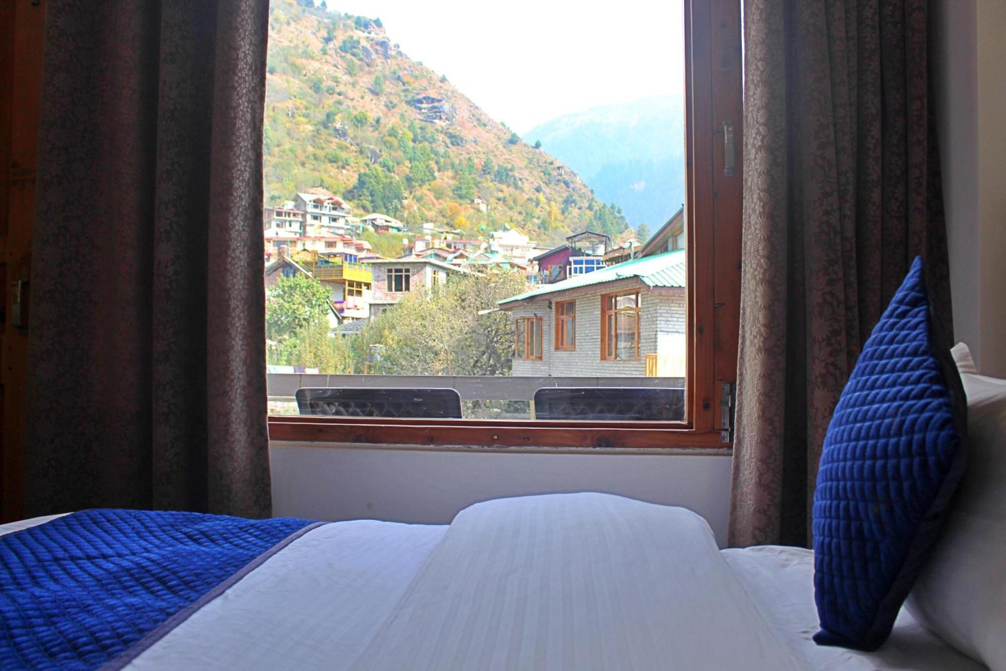 The Richie Royal Inn Manāli Buitenkant foto
